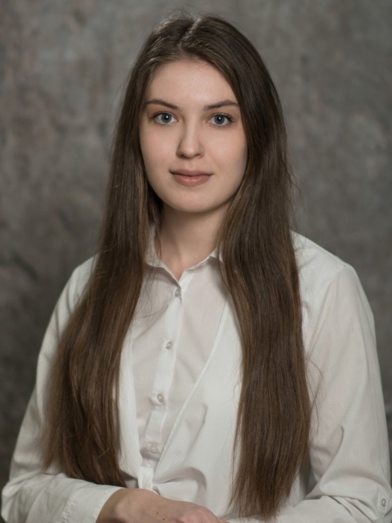 Бурлакова Любовь Викторовна.